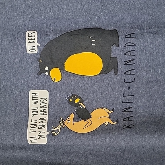 M&O Gold Size M Banif Canada "I'll Fight You With My Bear Hands" T Shirt - Picture 3 of 10